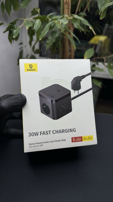 Запядний пристрій Базеус Strip 30w Baseus зарядний пристрій з розеткою