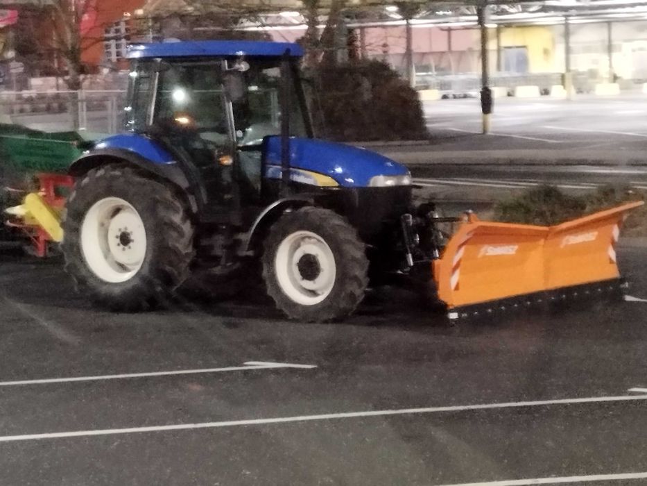 Odśnieżanie 24/7 mechaniczne i reczne