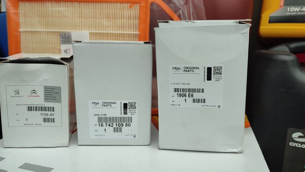 Оригінальні паливні масляні фільтра PSA Peugeot Citroen 1.6hdi. 10-