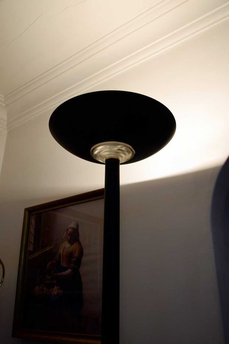 Candeeiro de Pé Preto Vintage