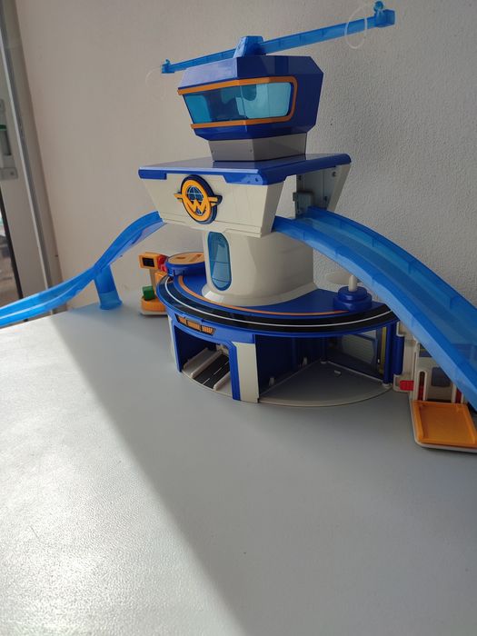 Torre comando Super Wings