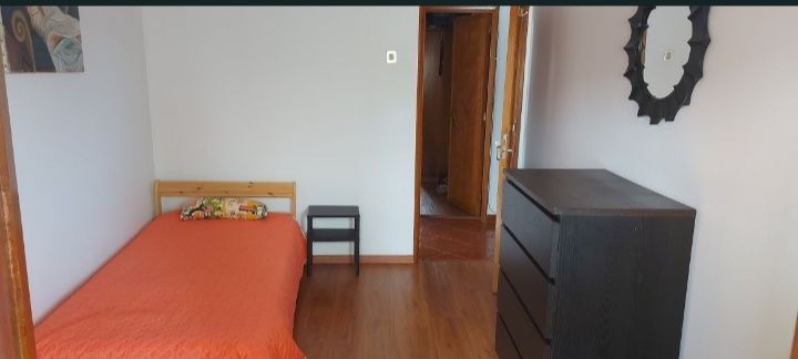 Quarto para arrendar