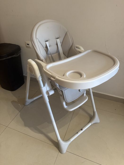 Cadeirinha de refeição
