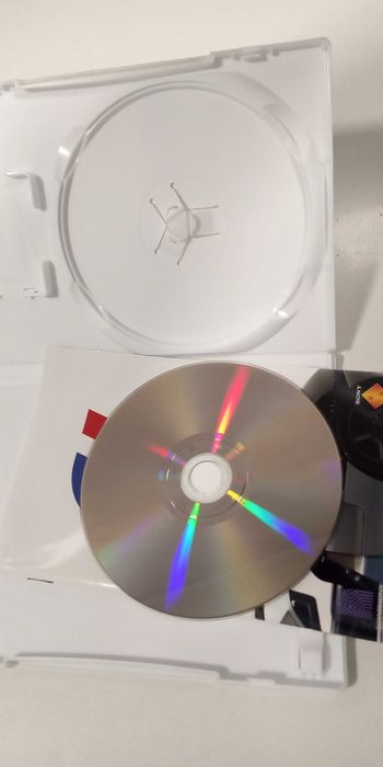 Gran Turismo 4, Tomb Raider excelente estado