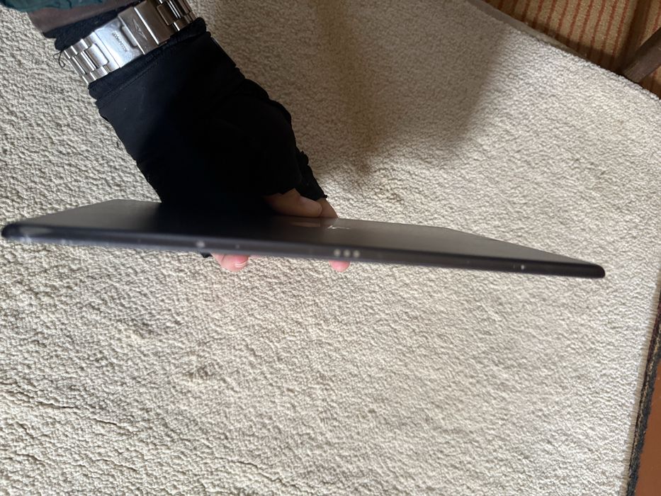 Ipad air 3 64 в wifi, можна скидати. батарея тримає довго