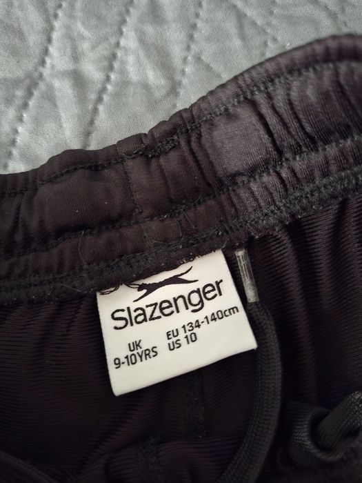 Sprzedam spodnie slazenger