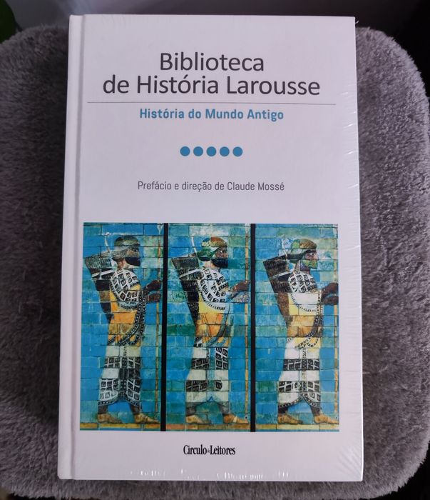 Biblioteca de História Larousse do Círculo de Leitores