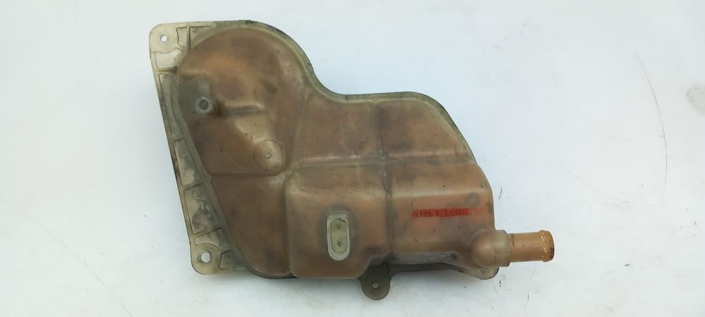 Reservatório / depósito da água / líquido de refrigeração VOLKSWAGEN P