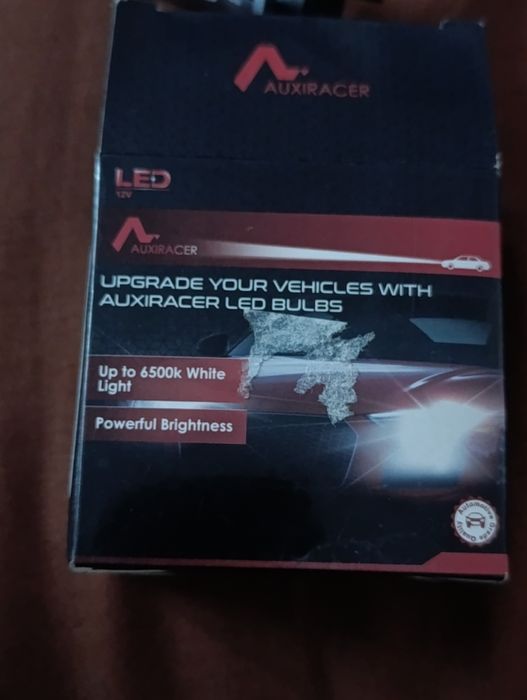 Лед лампочка в авто н7