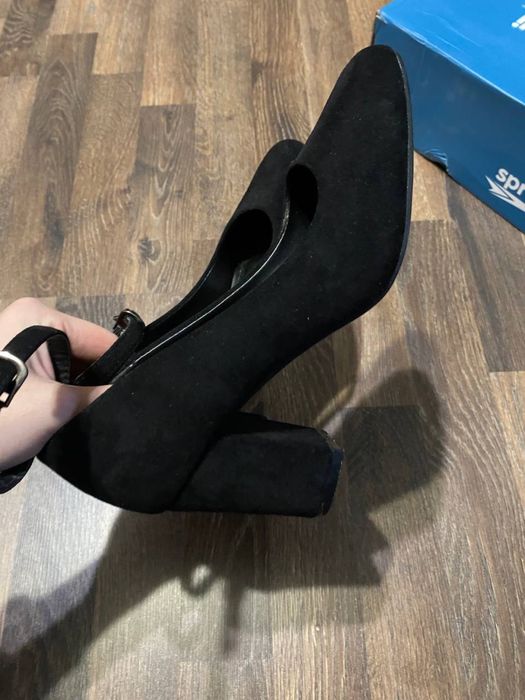 Жіночі туфельки