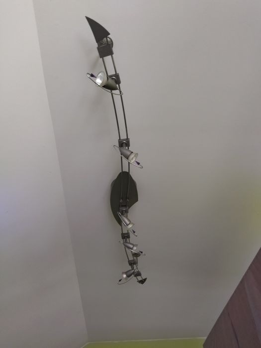 Lampa sufitowa halogenki