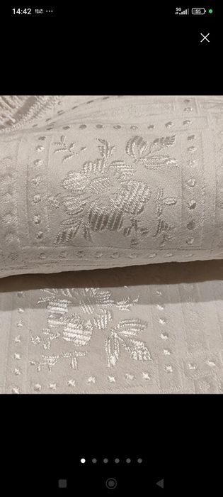 Colcha acetinada para cama de casal