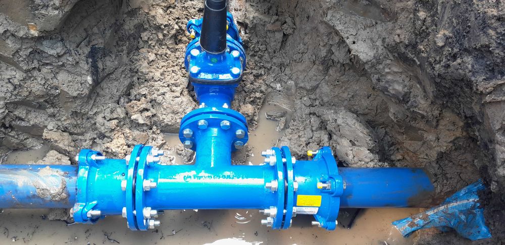 MINIKOPARKA 2t Przyłącza Wodno-Kanalizacyjne Wiertnica 25/35cm głęb.2m