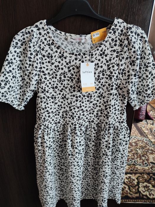 Плаття нові жатка