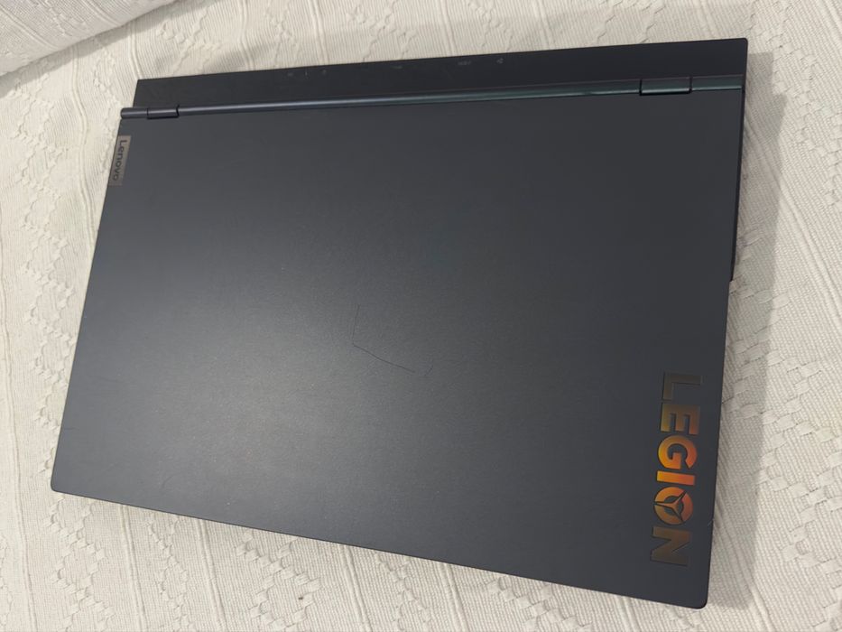 Portátil Gaming Lenovo Legion 5