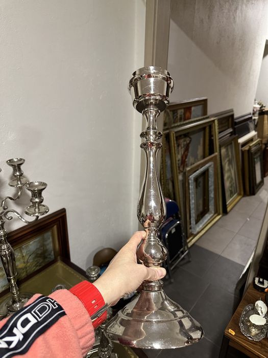 Świecznik pojedyńczy na nodze wysoki 50cm kolor srebrny 634