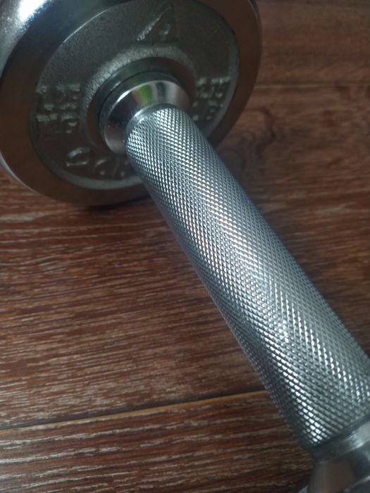 Наборная хромированная гантель 4.8 кг