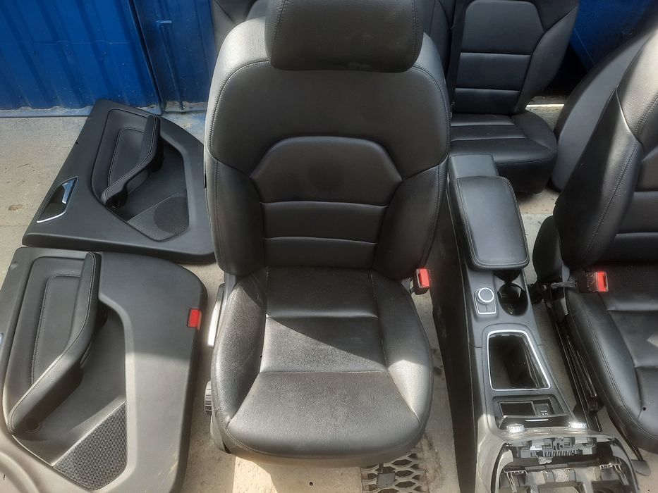 Салон,сидіння  Мерседес b-klass w246