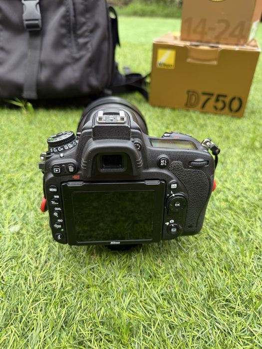 Nikon D750 + Nikkor 14-24mm f2.8