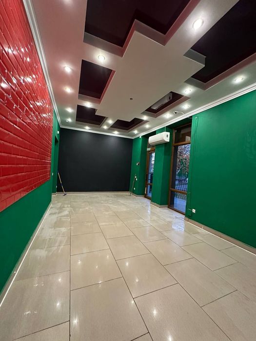 Оренда приміщення в центрі міста Шептицький!