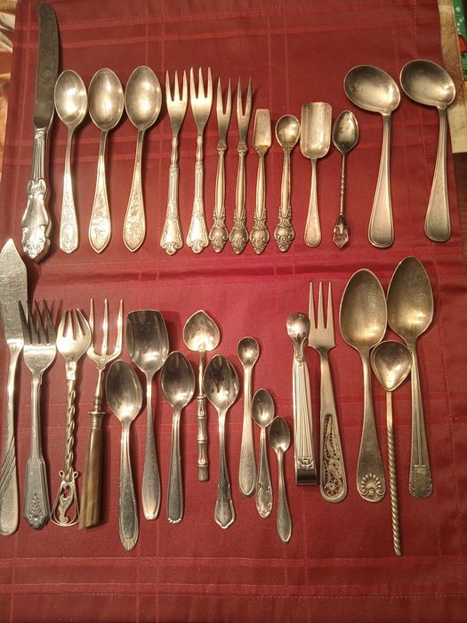 ,Ложки и вилки мельхиоровые  и нержавейка