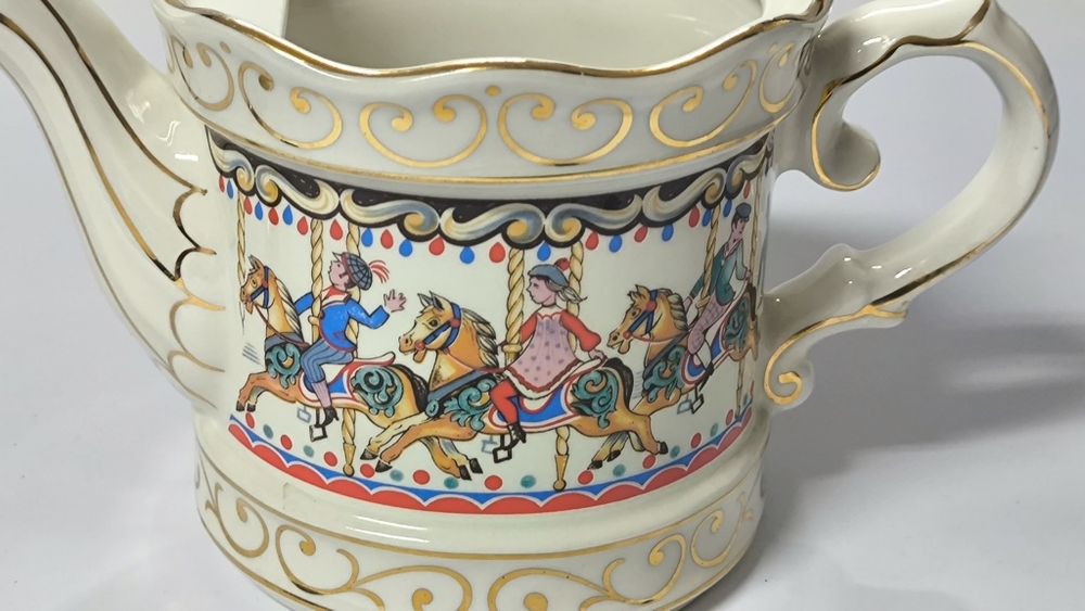 Imbryk porcelanowy SADLER "Karuzela". England.