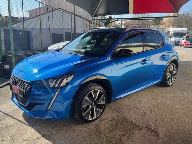 Peugeot e-208 GT Pack