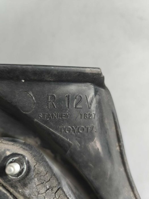 TOYOTA Corolla Verso, OE: 1827, Lampa tylna prawa, Oryginał, Europa!