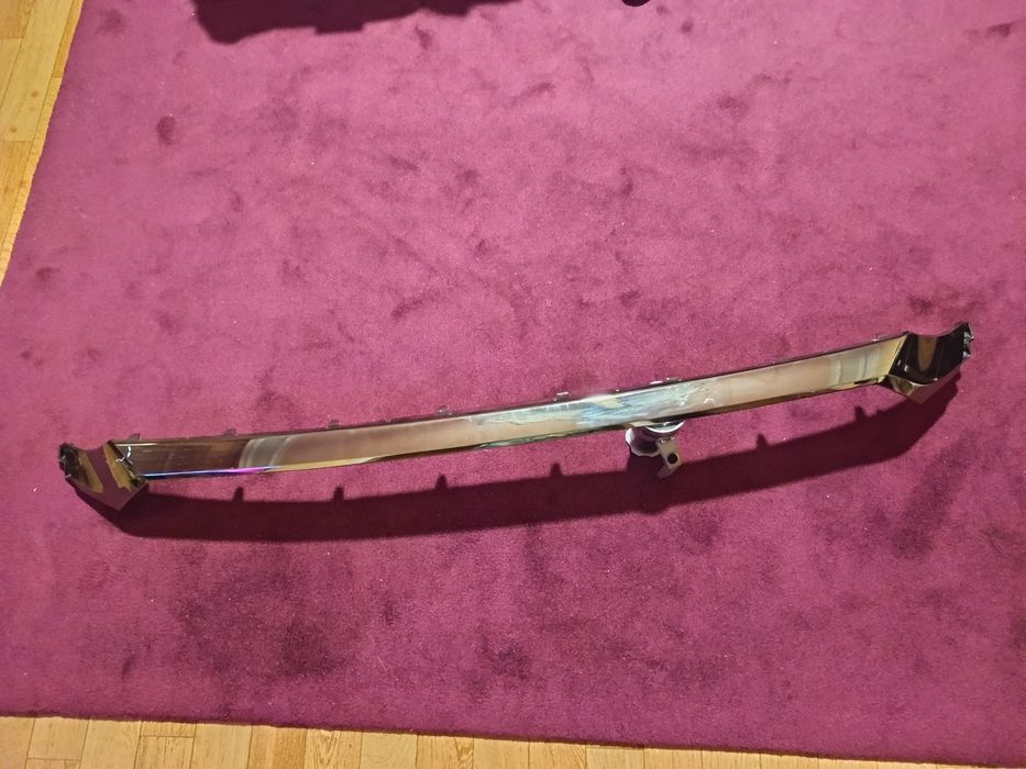 Планка радиатора Хундай Сантафе 86374-s1010 2019 г