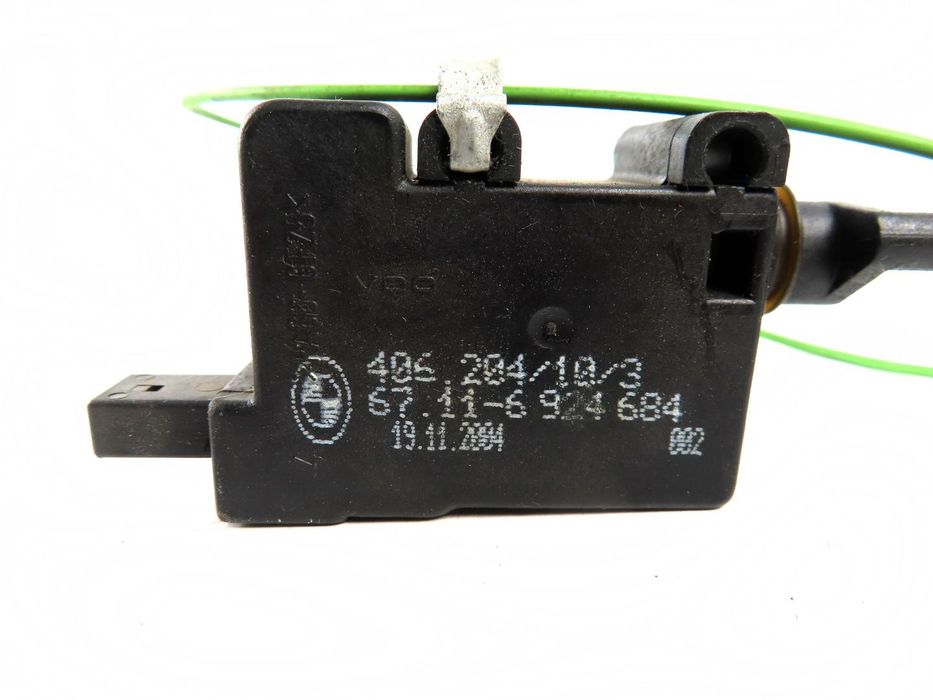 Servo Atuador Da Tampa De Abastecimento Bmw 1 Ref: 67116924684/6987633