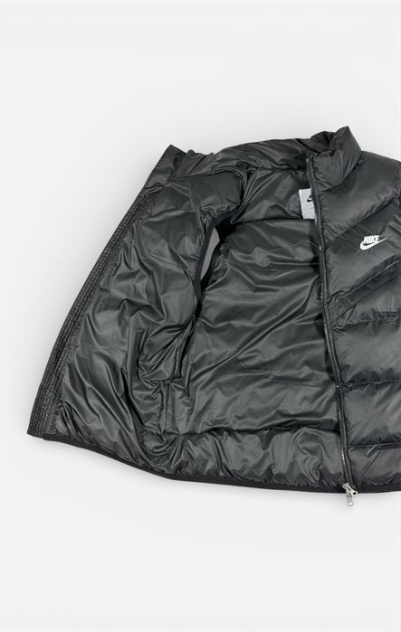 Жилетка безрукавка Nike Storm-fit