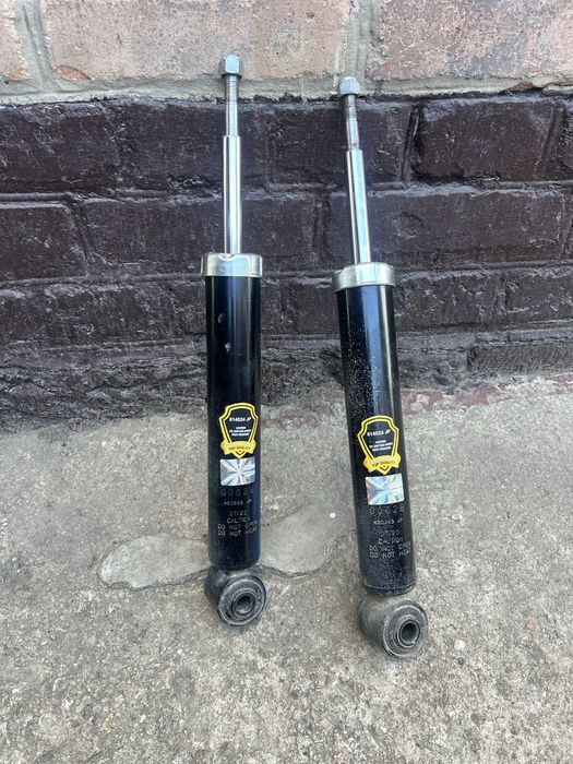 Задние амортизаторы BMW