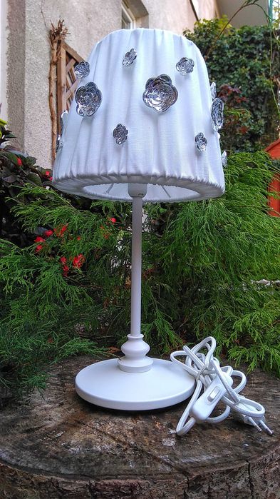 Lampka w stylu glamour