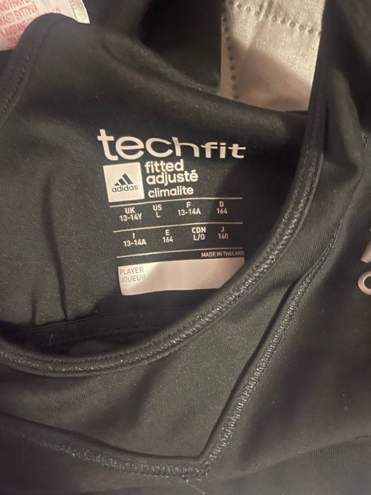 топ адідас спортивний