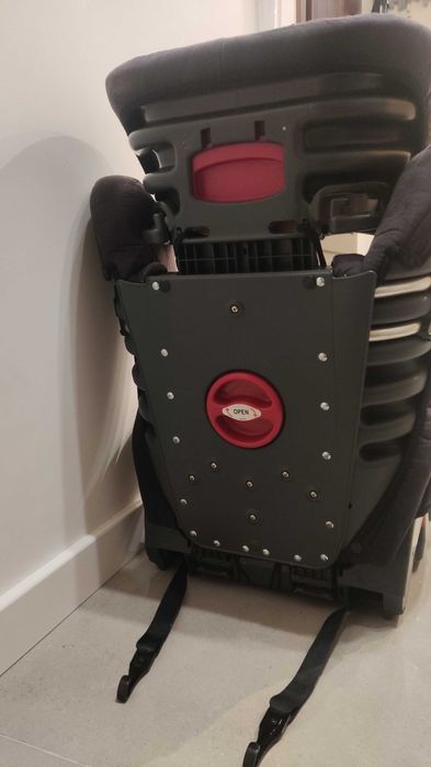 Fotelik samochodowy Diono Monterey 2 używany 15-36kg stan bardzo dobry