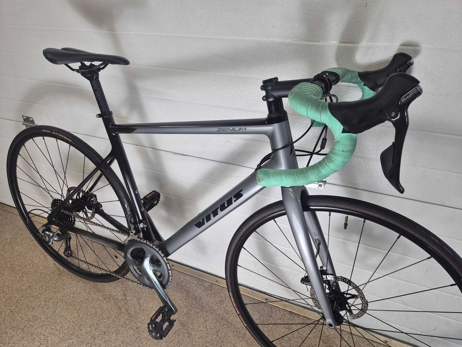 Rower szosowy Vitus Zenium r.52 Tiagra 2x10  full CARBON