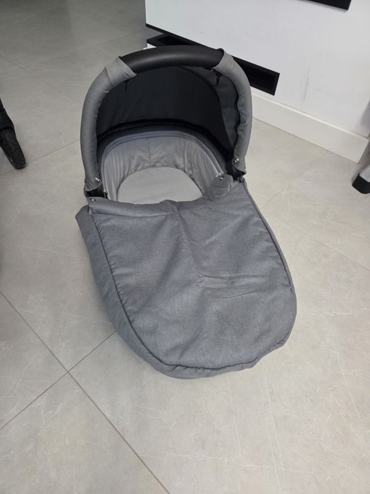 Sprzedam wózek Britax