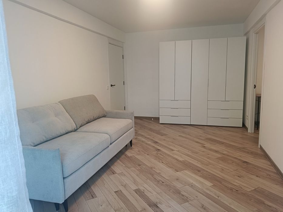 Продаж 3 кім квартири вул.Максимовича