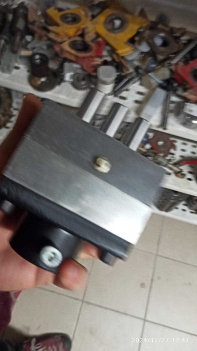 głowica do wiercenia gomad 3 x 32 mm z mocowaniem pod maszyne