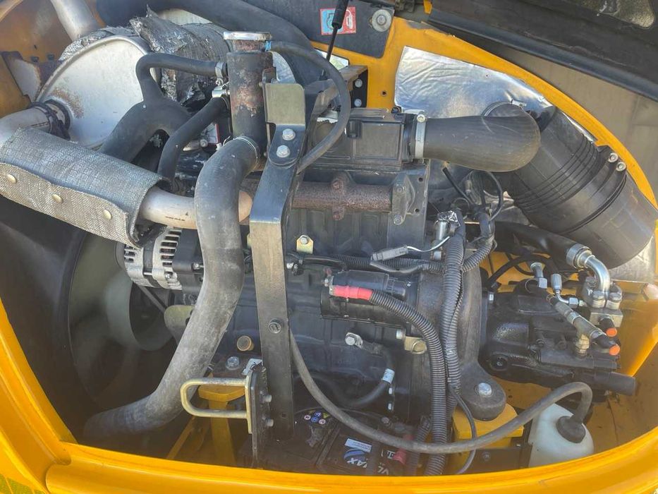 Міні екскаватор JCB 8055RTS 2013 року