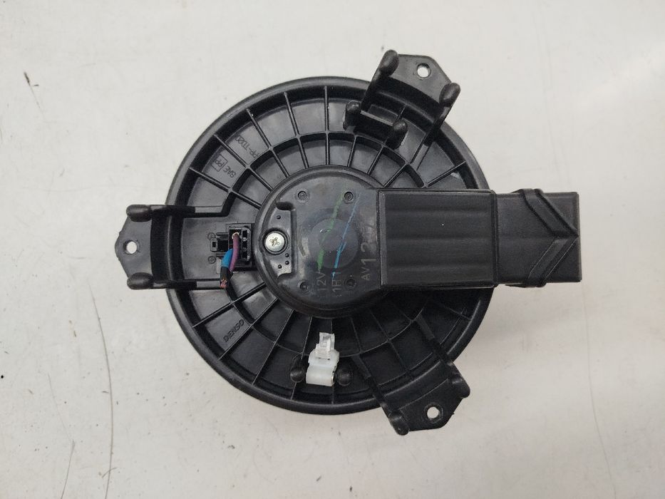 Motor de Sofagem - TOYOTA Yaris (_P13_) | 10 -