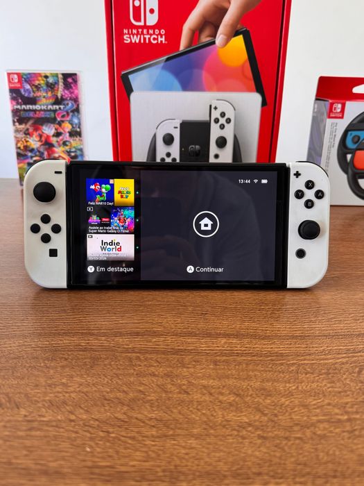 Nintendo Switch Completo com Acessórios Extras - Ainda com garantia