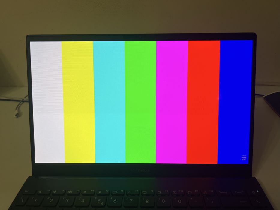 Ноутбук ASUS ZenBook UX325EА