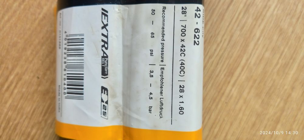 Pneu bicicleta cidade/trekking 28"