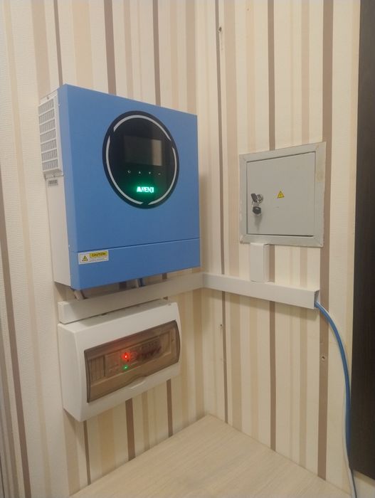 Інвертори, генератори, безперебійники