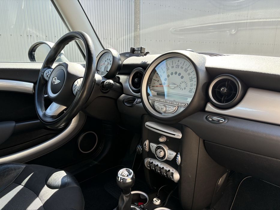 Carro mini cooper D
