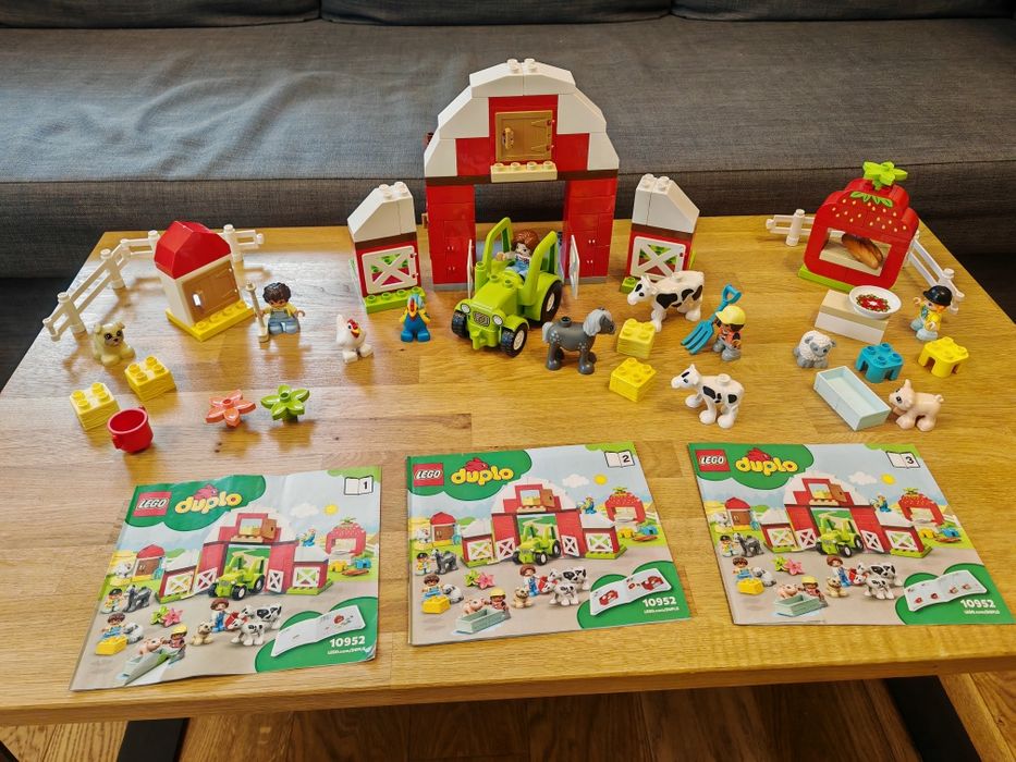 Lego Duplo Stodoła, traktor i zwierzęta gospodarskie 10952