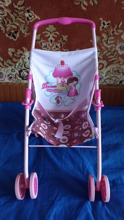 Коляски для ляльок