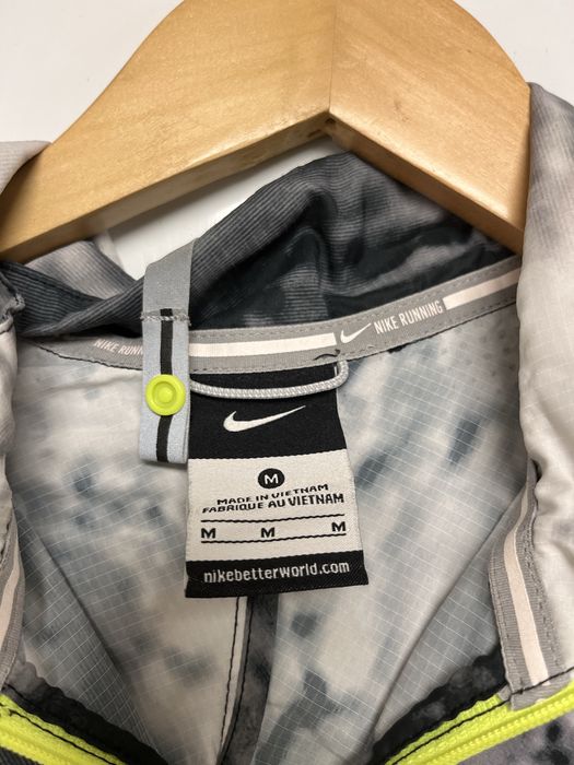 Жіноча бігова Вітровеа Nike Printed Trail Kiger Full-Zip Running Jacket