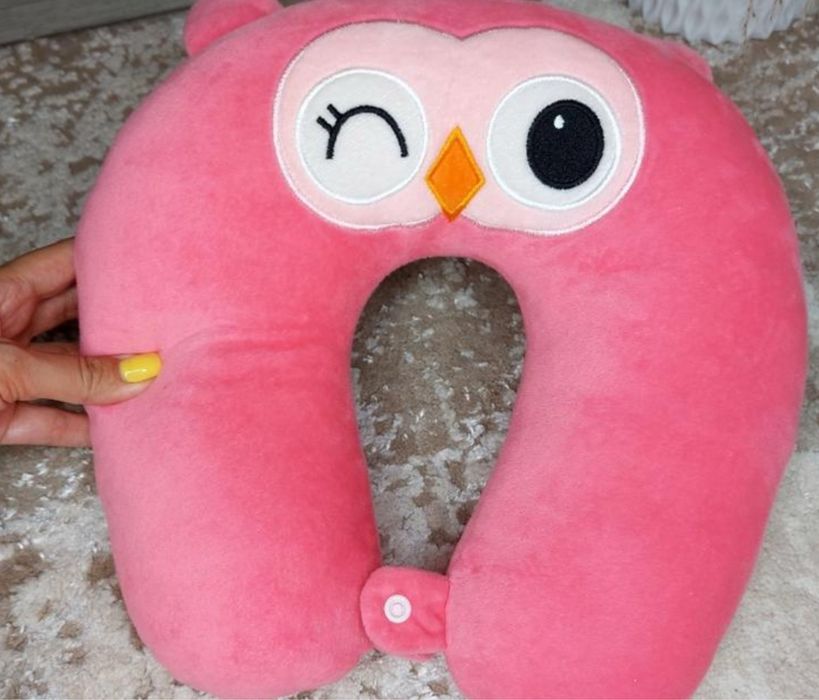 Подушка для подорожей, пов'язка на очі та м'яка іграшка " совушка"